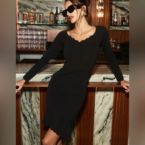 NWT $525 L'agence Felizia Dress in Black